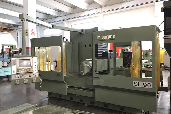 Wiederverkauf Fräsmachinen Bett-Typ PARPAS SL90/2000 gebraucht